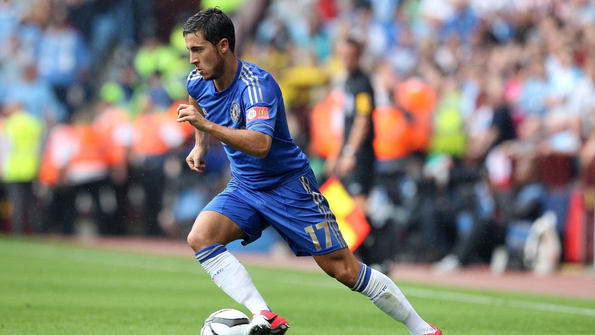 开云体育中国-基耶萨刺破质疑，冰岛足球再写黑马新章—当个人英雄主义遇上团队奇迹